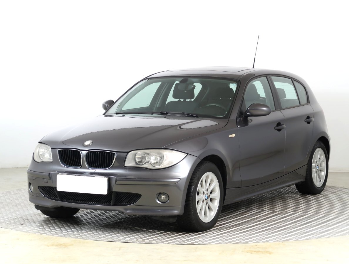 BMW 1, 2005 - pohled č. 3