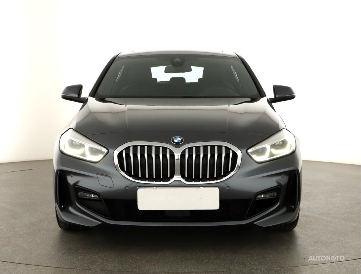 BMW 1, 2020 - pohled č. 2
