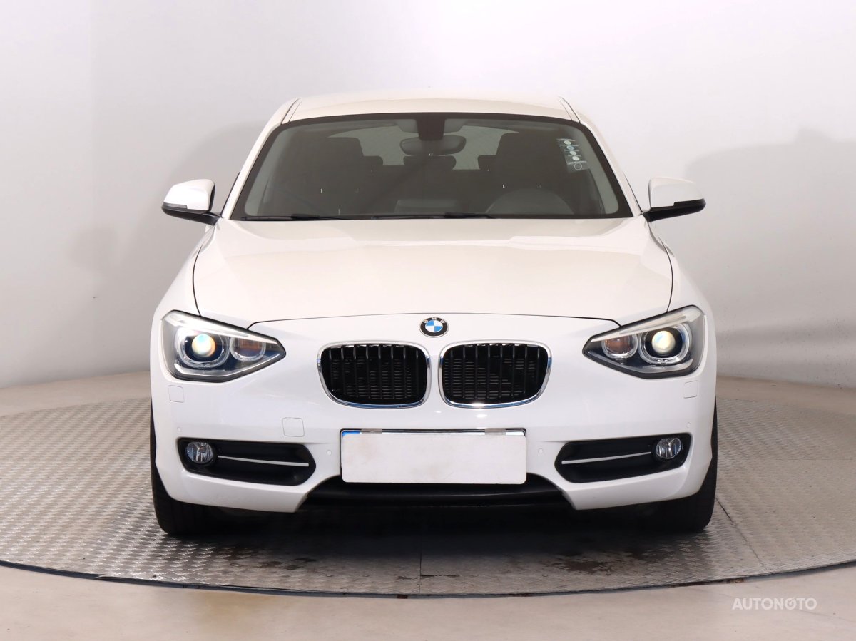 BMW 1, 2012 - pohled č. 2