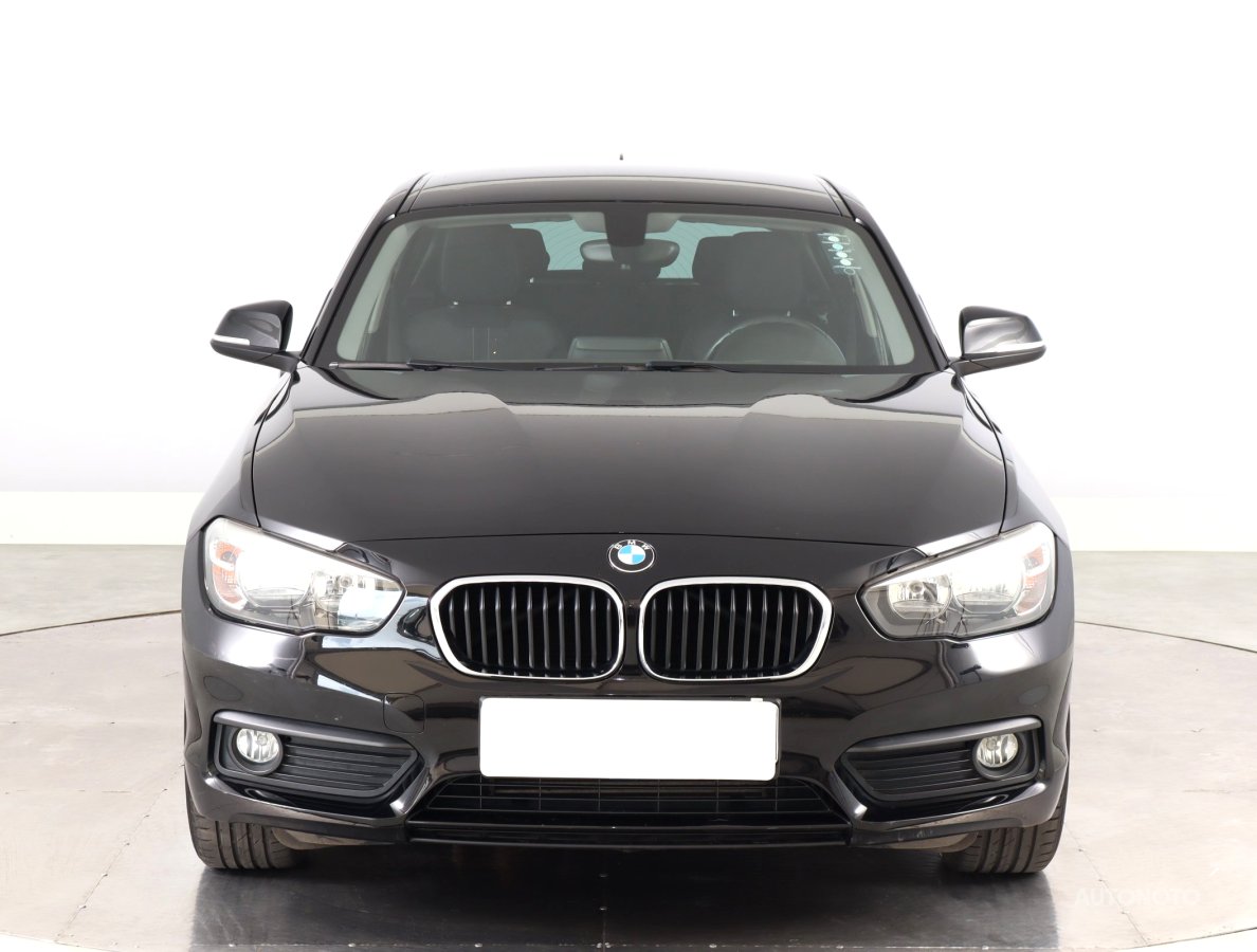 BMW 1, 2016 - pohled č. 2