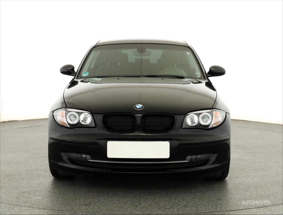 BMW 1, 2007 - pohled č. 2