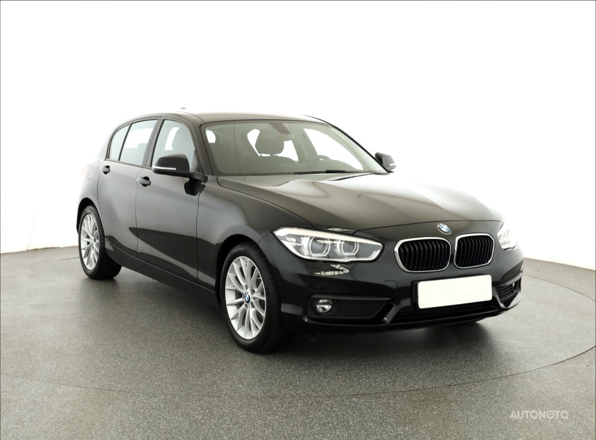 BMW 1, 2016 - celkový pohled