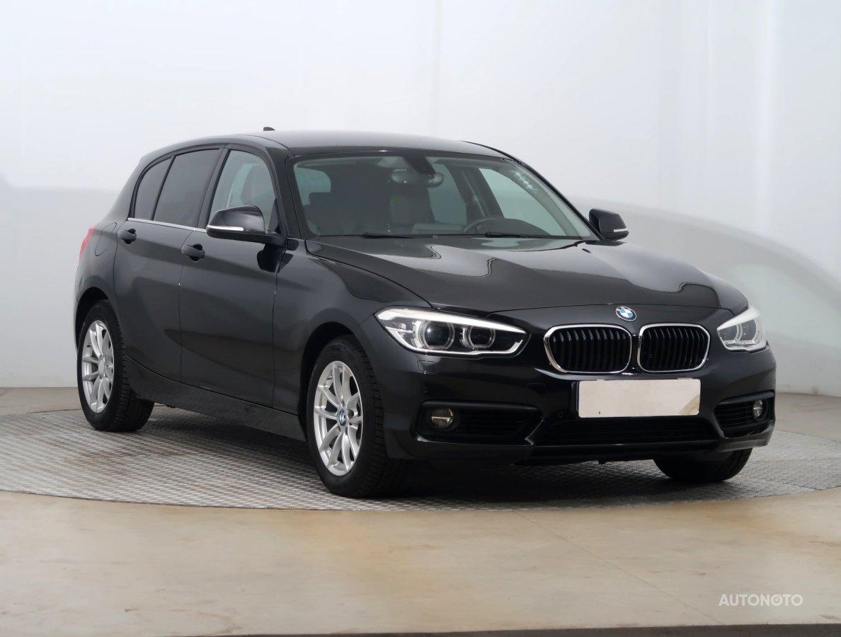BMW 1, 2018 - celkový pohled