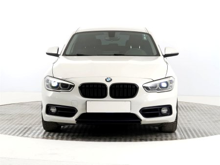 BMW 1, 2016 - pohled č. 2