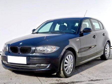 BMW 1, 2008 - pohled č. 3
