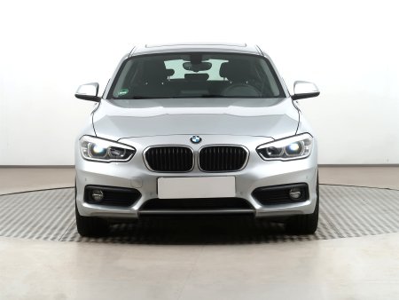BMW 1, 2016 - pohled č. 2