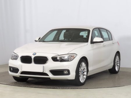 BMW 1, 2017 - pohled č. 3