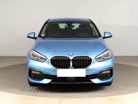 BMW 1, 2020 - pohled č. 2