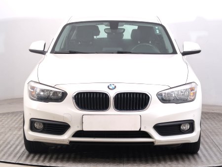 BMW 1, 2017 - pohled č. 2