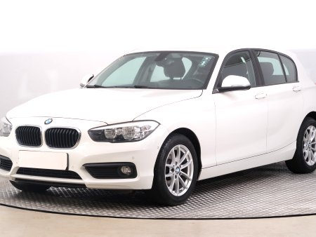 BMW 1, 2017 - pohled č. 3