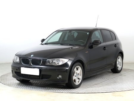 BMW 1, 2005 - pohled č. 3