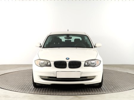 BMW 1, 2008 - pohled č. 2