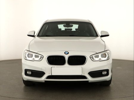 BMW 1, 2015 - pohled č. 2