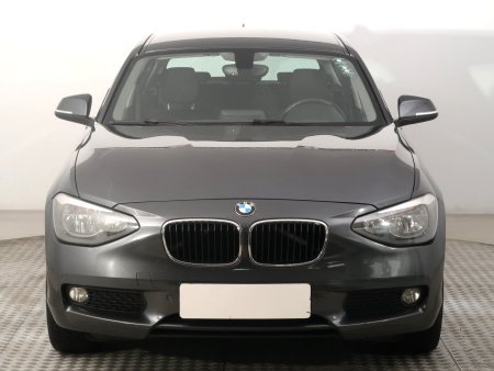 BMW 1, 2012 - pohled č. 2