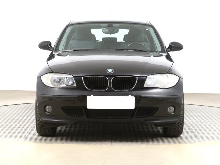 BMW 1, 2005 - pohled č. 2