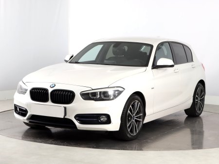 BMW 1, 2018 - pohled č. 3