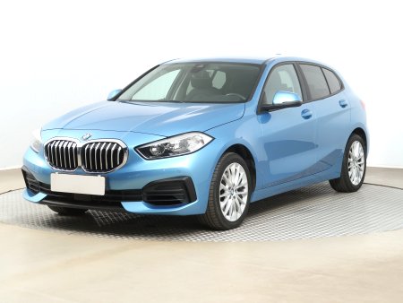 BMW 1, 2020 - pohled č. 3