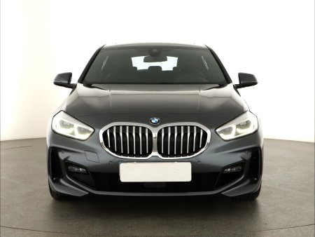 BMW 1, 2020 - pohled č. 2