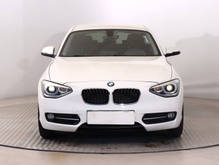 BMW 1, 2012 - pohled č. 2