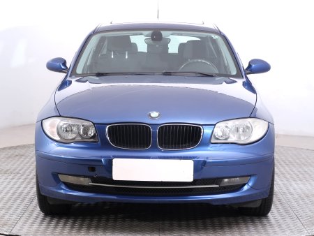 BMW 1, 2007 - pohled č. 2