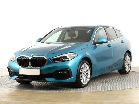 BMW 1, 2022 - pohled č. 3