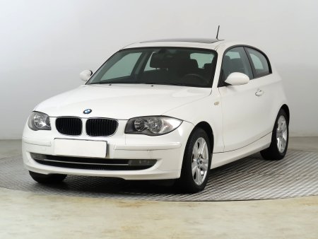BMW 1, 2008 - pohled č. 3