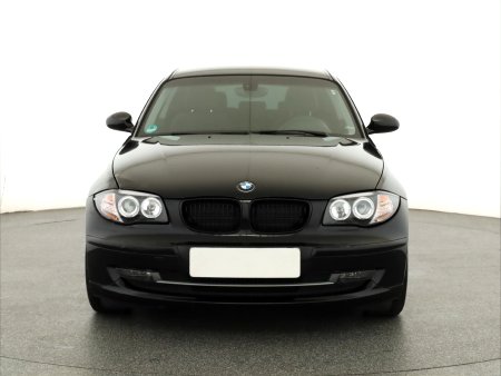BMW 1, 2007 - pohled č. 2