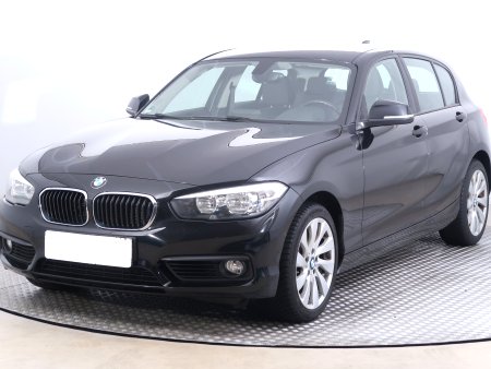BMW 1, 2016 - pohled č. 3