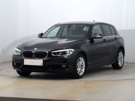 BMW 1, 2018 - pohled č. 3