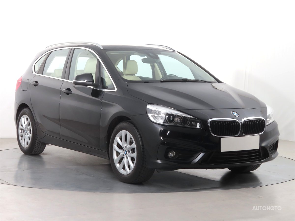 BMW 2 Active Tourer, 2017 - celkový pohled