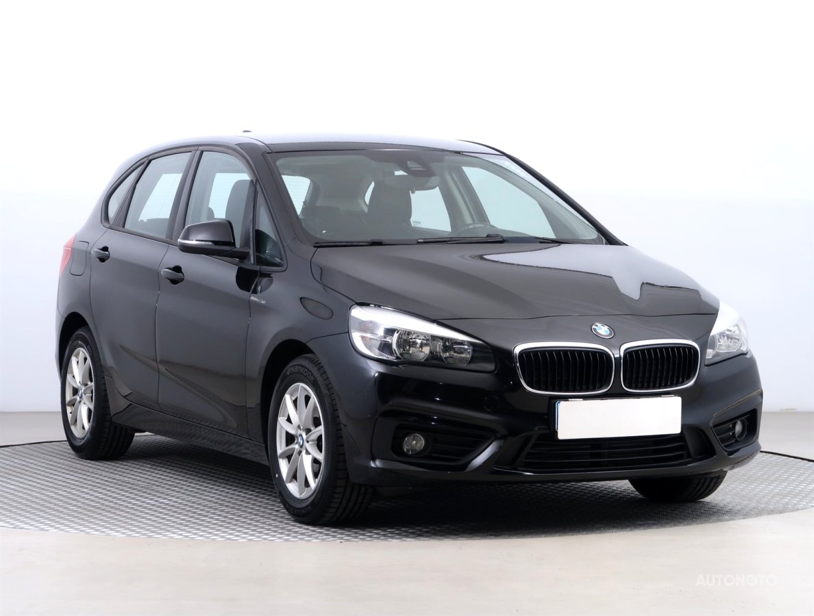 BMW 2 Active Tourer, 2016 - celkový pohled