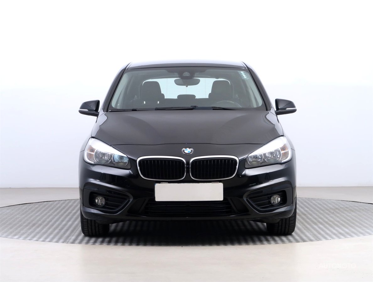 BMW 2 Active Tourer, 2016 - pohled č. 2