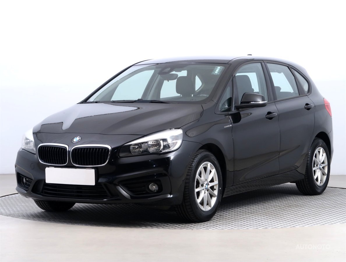 BMW 2 Active Tourer, 2016 - pohled č. 3
