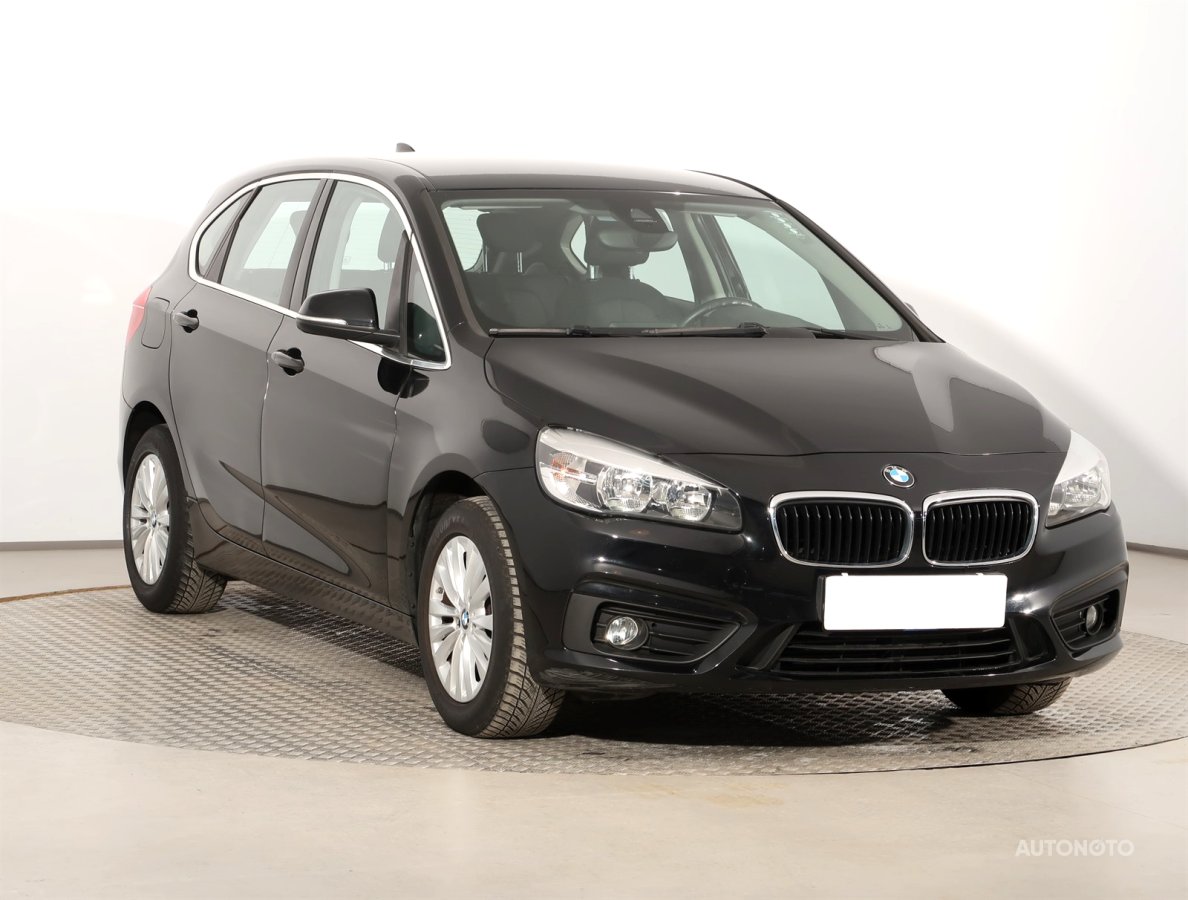BMW 2 Active Tourer, 2015 - celkový pohled