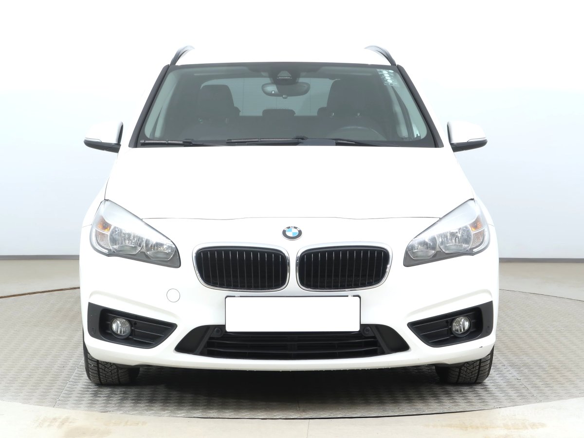 BMW 2 Active Tourer, 2015 - pohled č. 2