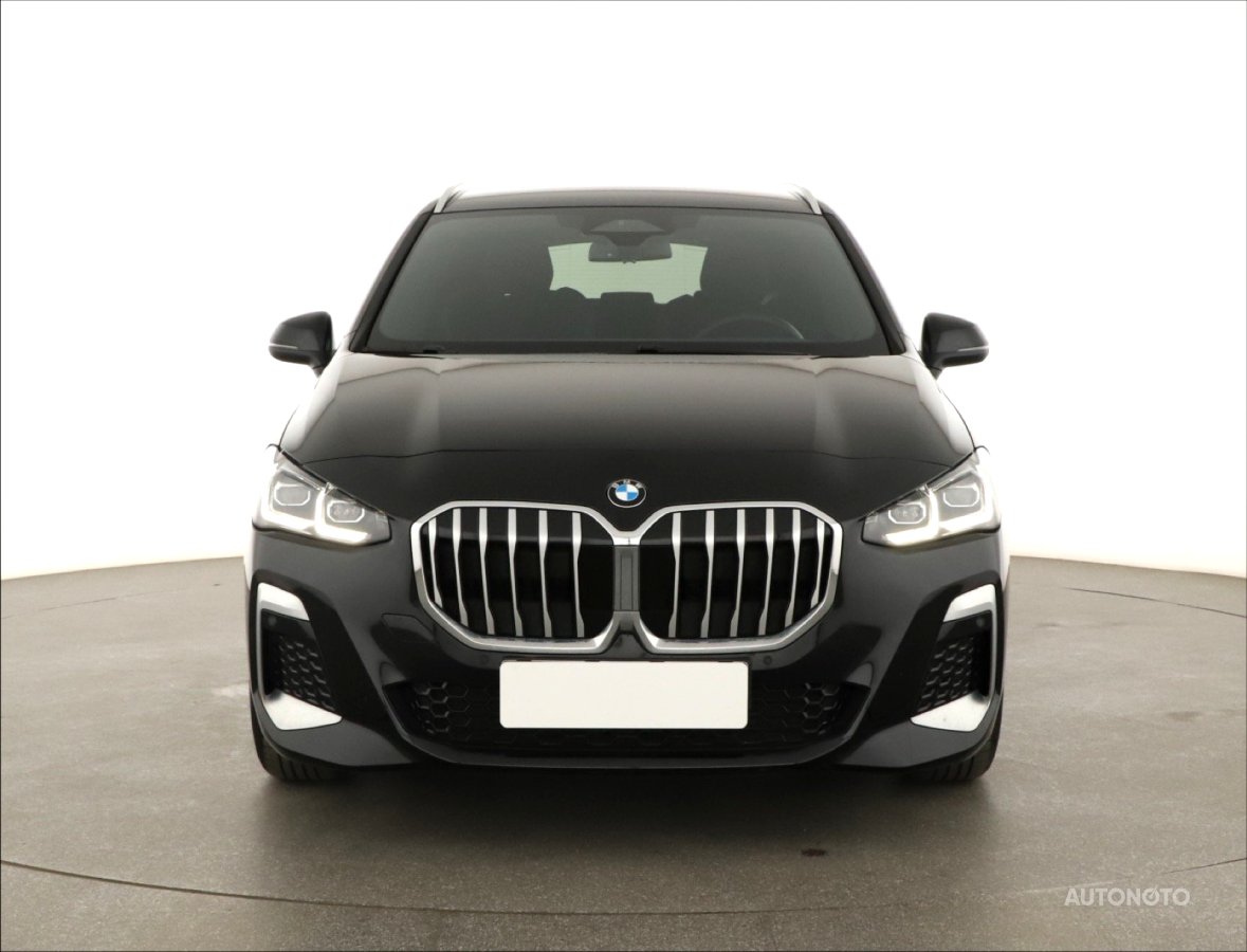 BMW 2 Active Tourer, 2024 - pohled č. 2