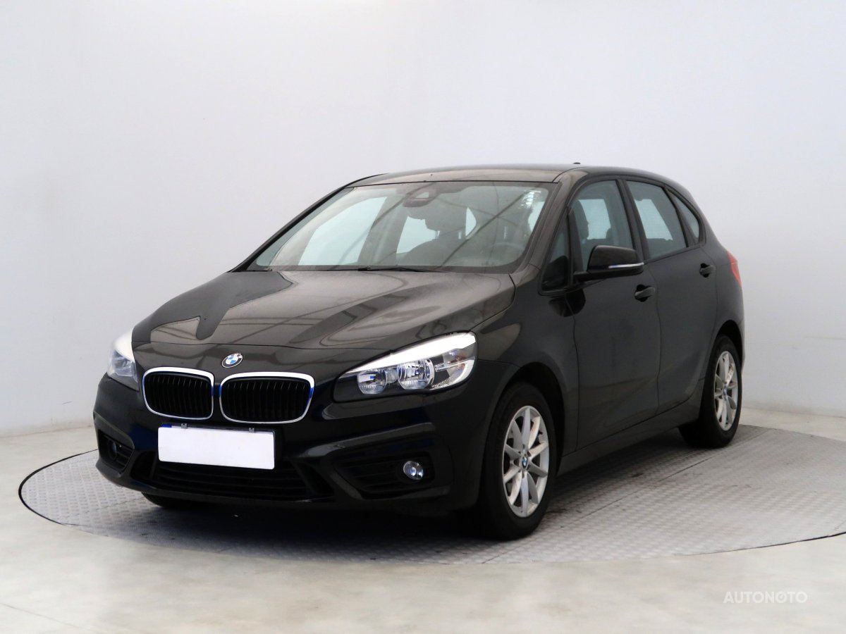 BMW 2 Active Tourer, 2016 - pohled č. 3