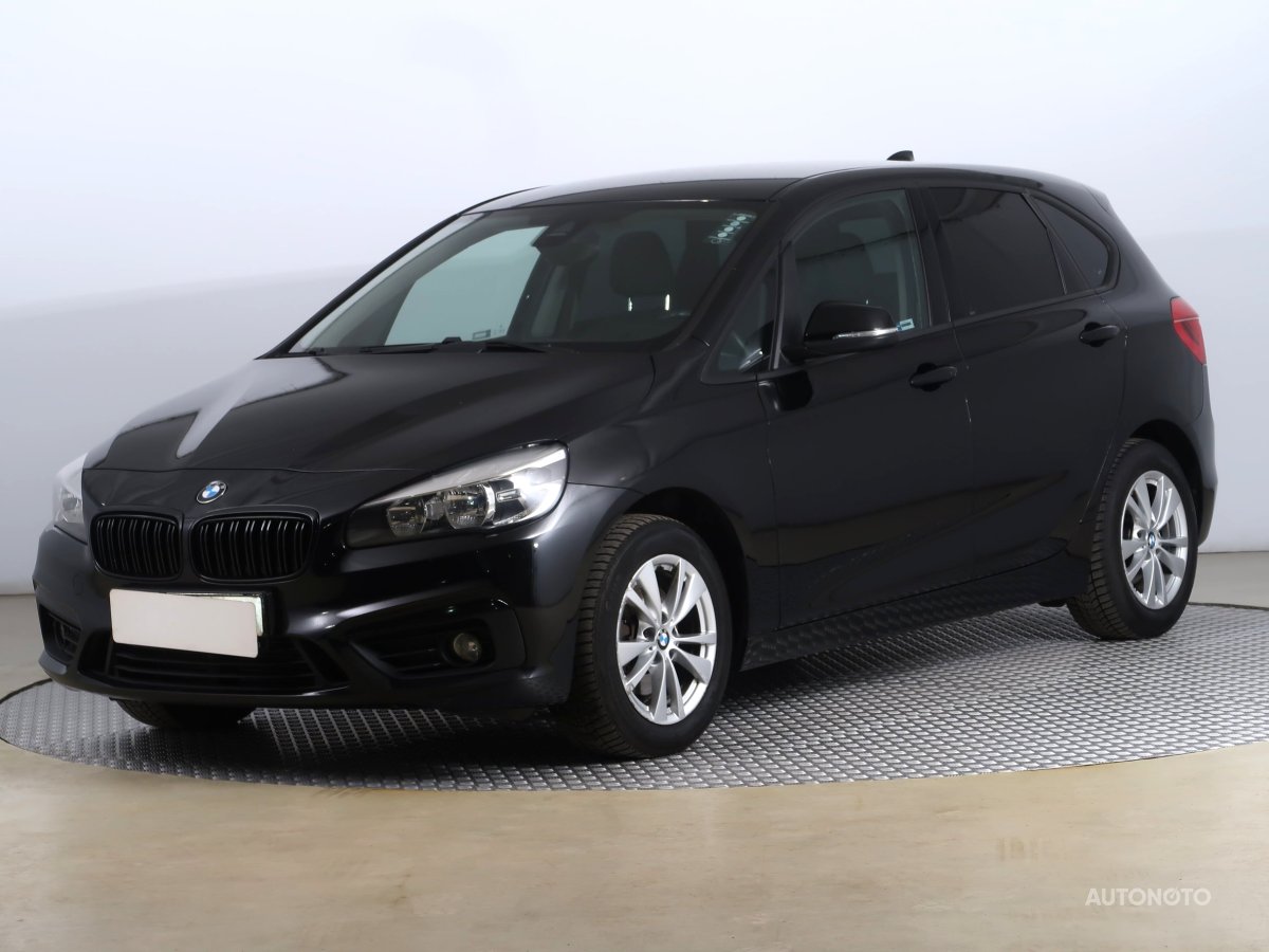 BMW 2 Active Tourer, 2015 - pohled č. 3