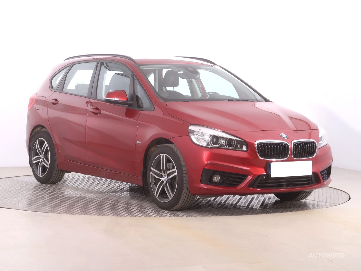 BMW 2 Active Tourer, 2018 - pohled č. 1