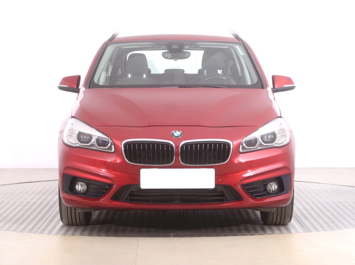BMW 2 Active Tourer, 2018 - pohled č. 2