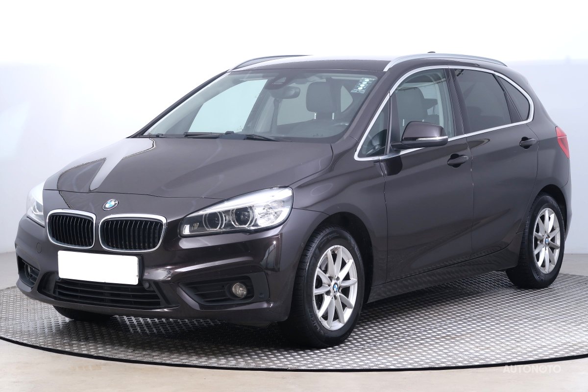 BMW 2 Active Tourer, 2015 - pohled č. 3