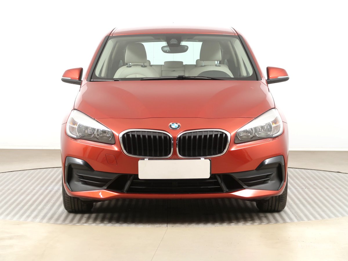 BMW 2 Active Tourer, 2020 - pohled č. 2