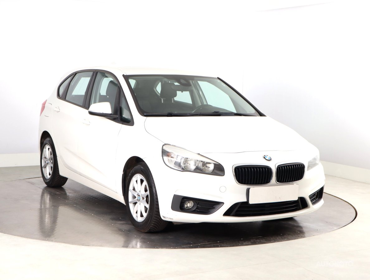 BMW 2 Active Tourer, 2015 - celkový pohled