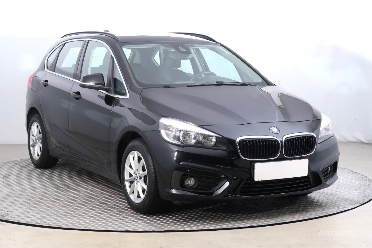 BMW 2 Active Tourer, 2017 - celkový pohled