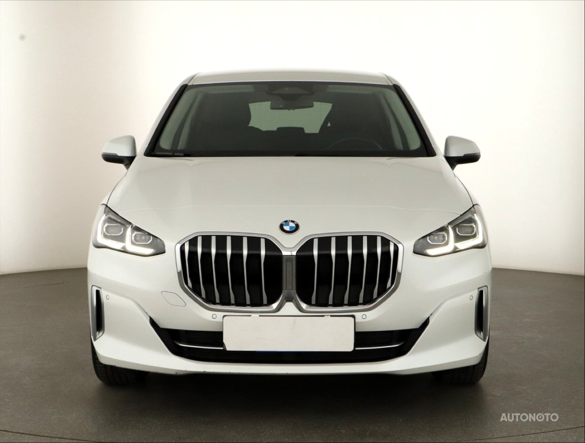 BMW 2 Active Tourer, 2023 - pohled č. 2