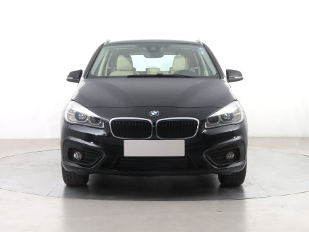 BMW 2 Active Tourer, 2017 - pohled č. 2