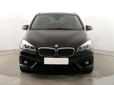 BMW 2 Active Tourer, 2018 - pohled č. 2