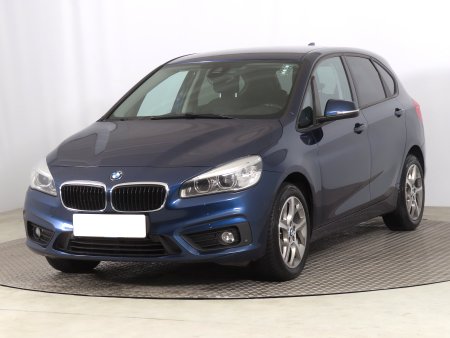 BMW 2 Active Tourer, 2017 - pohled č. 3
