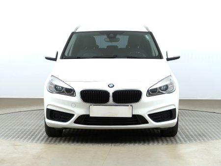 BMW 2 Active Tourer, 2015 - pohled č. 2