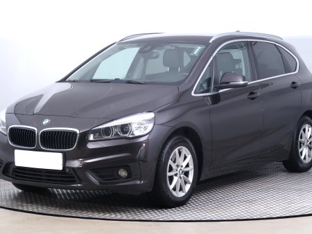BMW 2 Active Tourer, 2015 - pohled č. 3